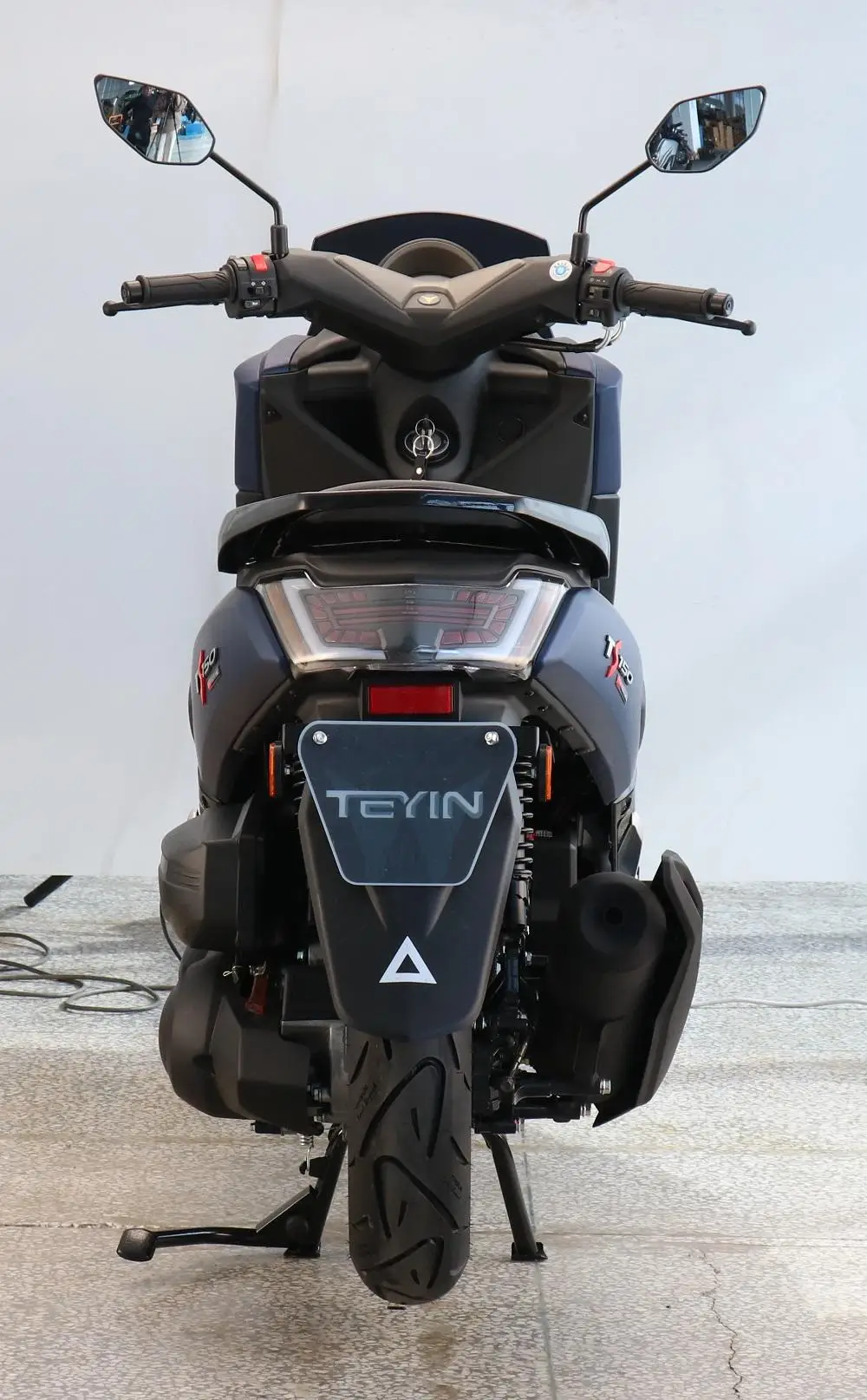 Just Arrived Sales T-Max High Performances 150cc Motorcycle 3 Years Full Exhaust Motorcycle Sport Bike