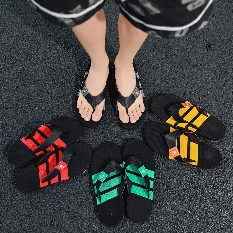 Outdoor Non-slip Outside Comfortable Soft Flip Flops Breathable PVC Flat Casual Beach Slides Slippers for Men