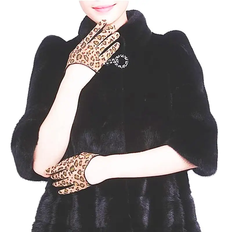 
Wholesale Women Trendy Style 100% SheepLeather Leopard pattern Half palm Gloves For Evening party Gloves Size S M L XL 2XL 