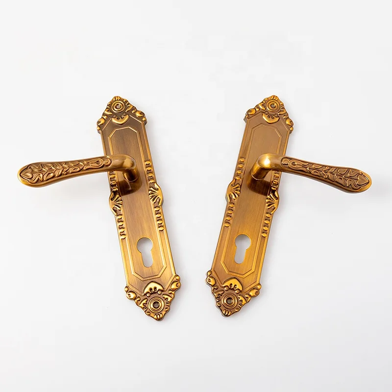 European Style Wood Door Lock Handles Hotel Villa Home Use Antique Brass Brush Finish Door Handles