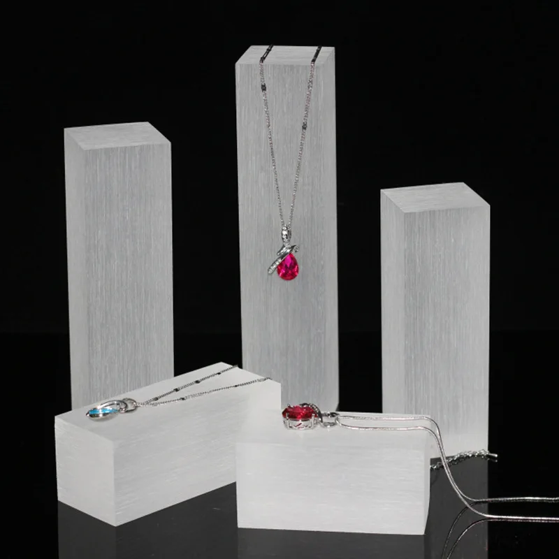 Manufacturer supply brushed acrylic solid display White Rectangular block jewelry display stand Pendant Necklace Holder For Shop