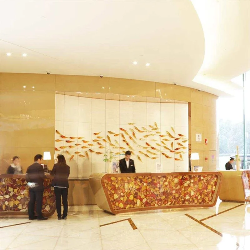 Wholesale Glass Wall Art Orange Shade Murano Glass Fish Decorative Wall Art Creative Wall Fish for Hom Hotel Restaurant Project