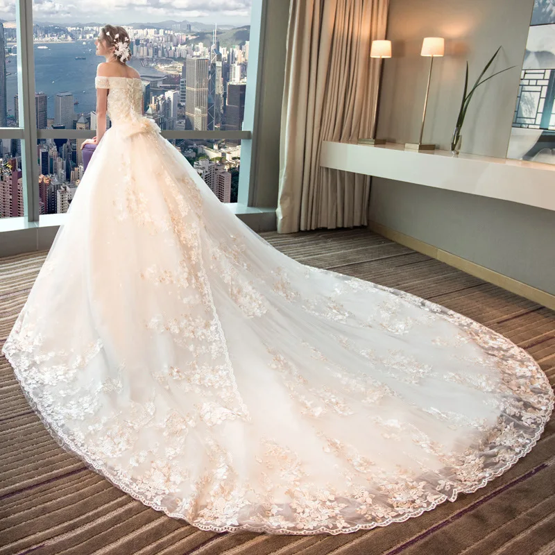 Luxury Lace Princess Wedding Dresses Sweetheart Neck Beaded Royal Train Ball Gown  Plus Size Bridal Dress