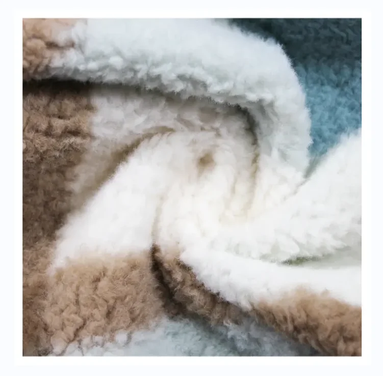 MINGMAO Fleece Fabric For Blanket High Quality 100% Polyester Fabric Sherpa Plain  310gsm