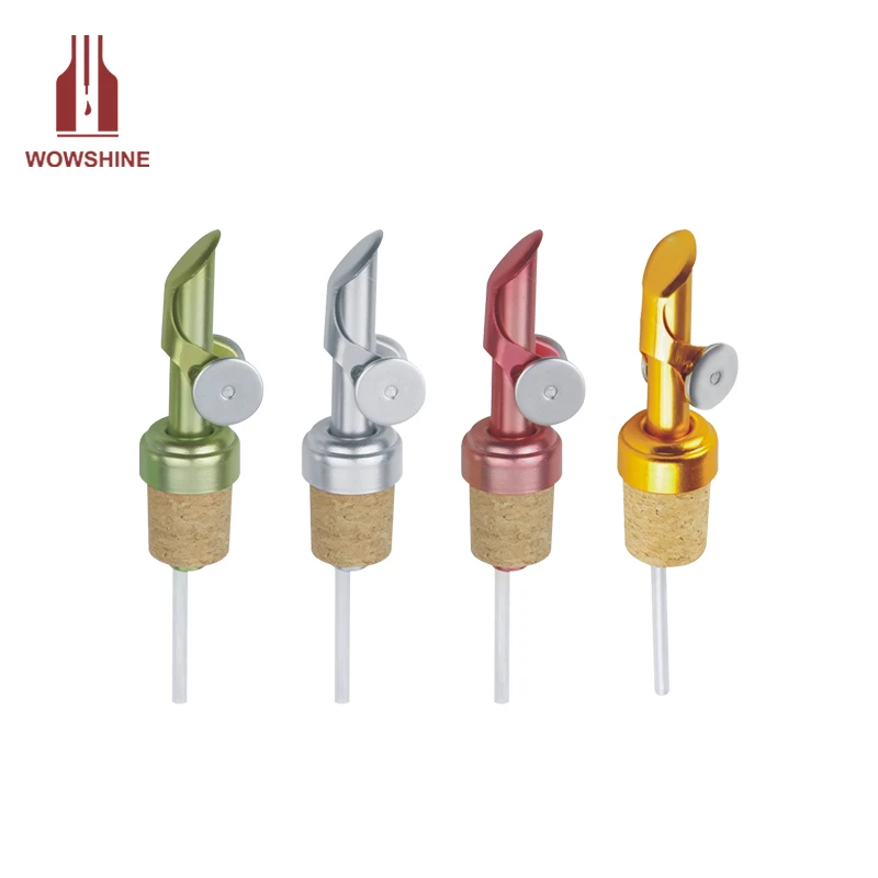 Aluminum cork wine pourer hot selling item in green