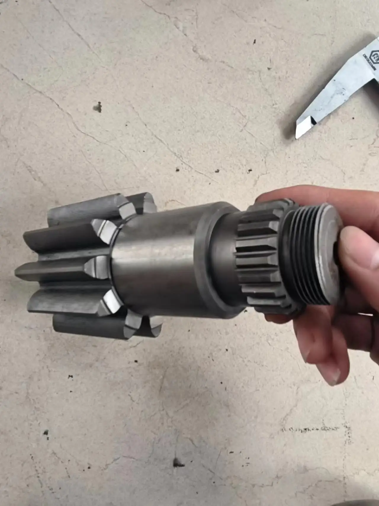 PC35 swing motor reduction shaft pinion gear box final drive device for Komatsu excavator spare parts