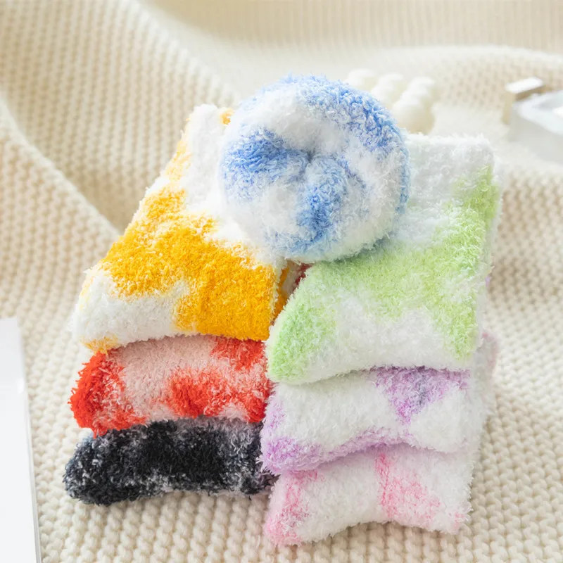 Tie Dye  Designer Wholesale Thick  Coral velvet fuzzy Warm Soft Women Cozy Winter Bed Socks Floor Home Fluffy Indoor Tube Socks