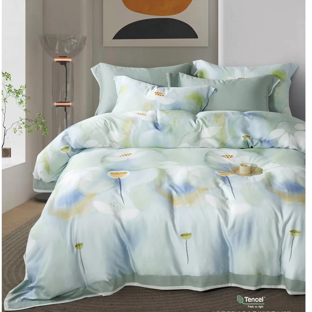 Super soft  100% Tencel King Quilt Bedding Comforter Sets Fashion Design Natural fabric  ODM  Adult