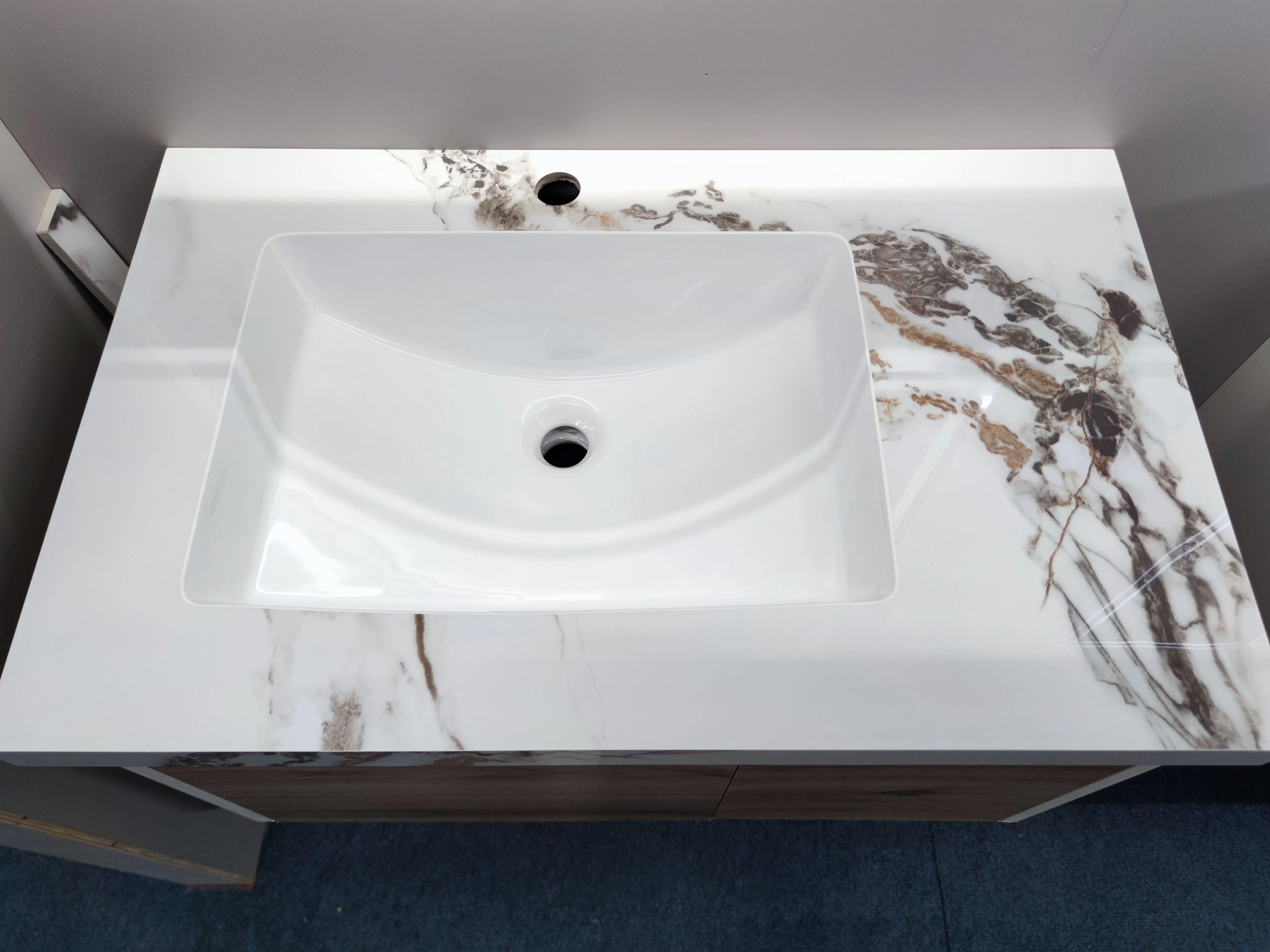 Modern Bathroom Furniture Sets with intelligent Mirror Bathroom Furniture European Bathroom Vanity With Sink