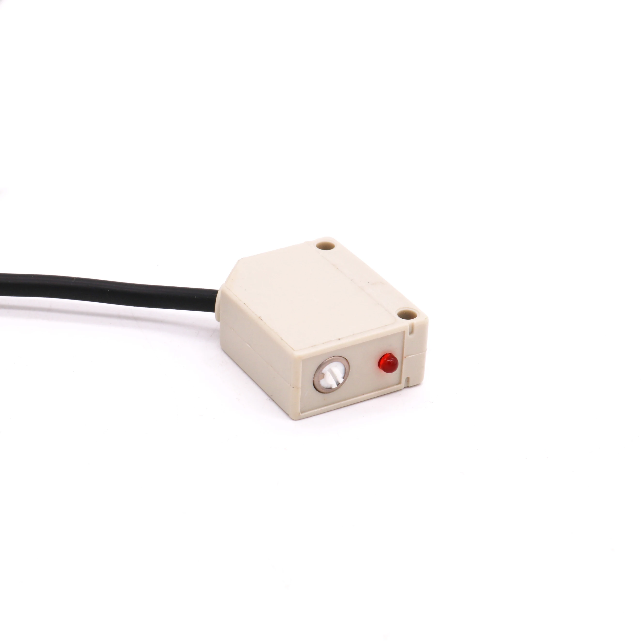 10-30VDC Infrared square shape detection sensor DINGGAN diffuse refletion Photoelectric sensor