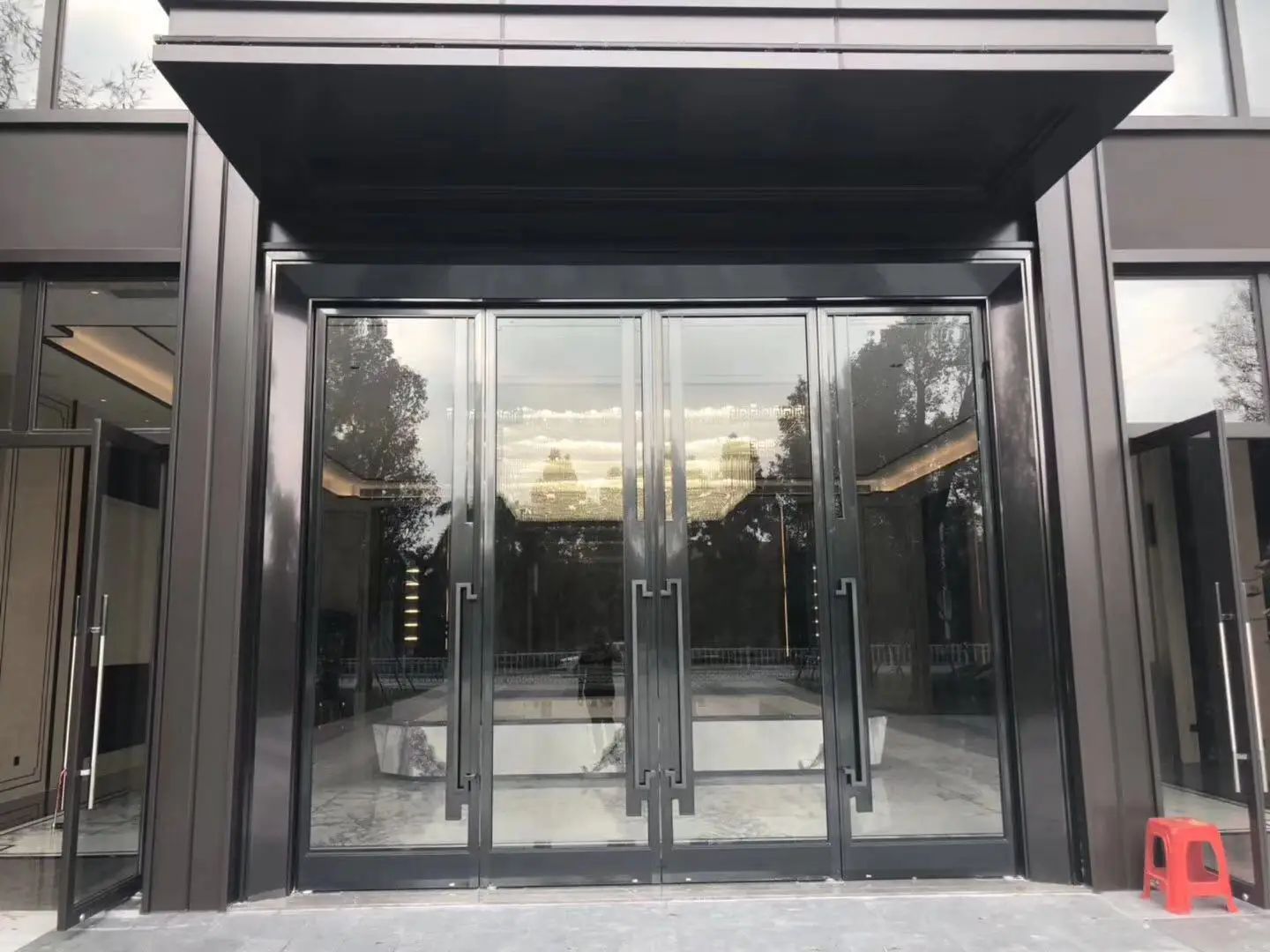 Aluminum Frame Central Control Glass Revolving Door Glass Patio Door Radiation Proof Glass