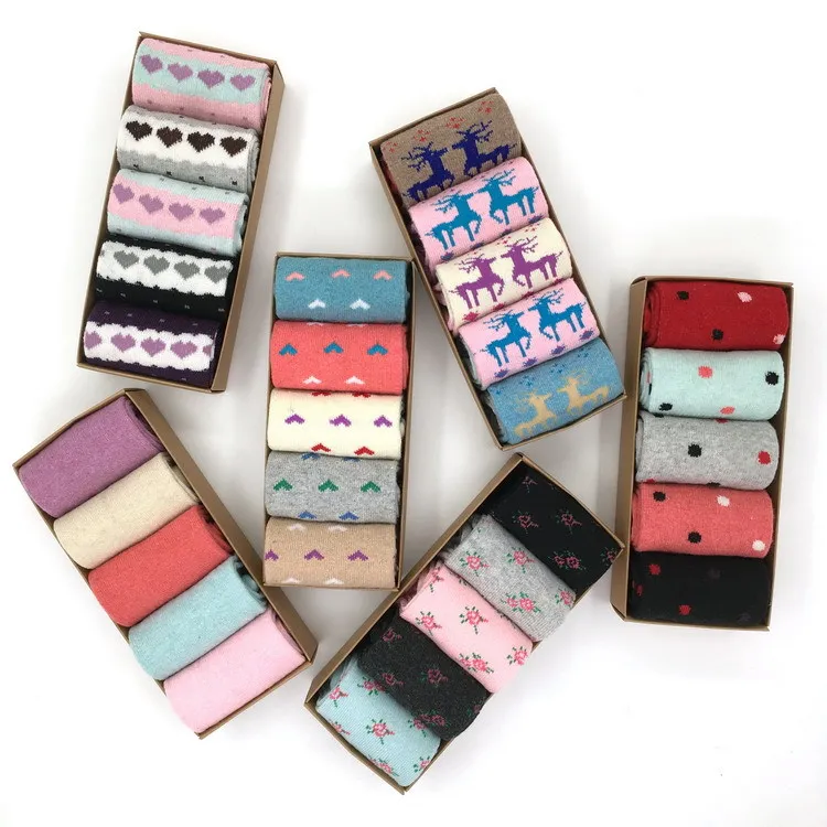 Wholesale 5 pair one box Christmas Socks Women Warm Xmas Thick Winter Wool Socks