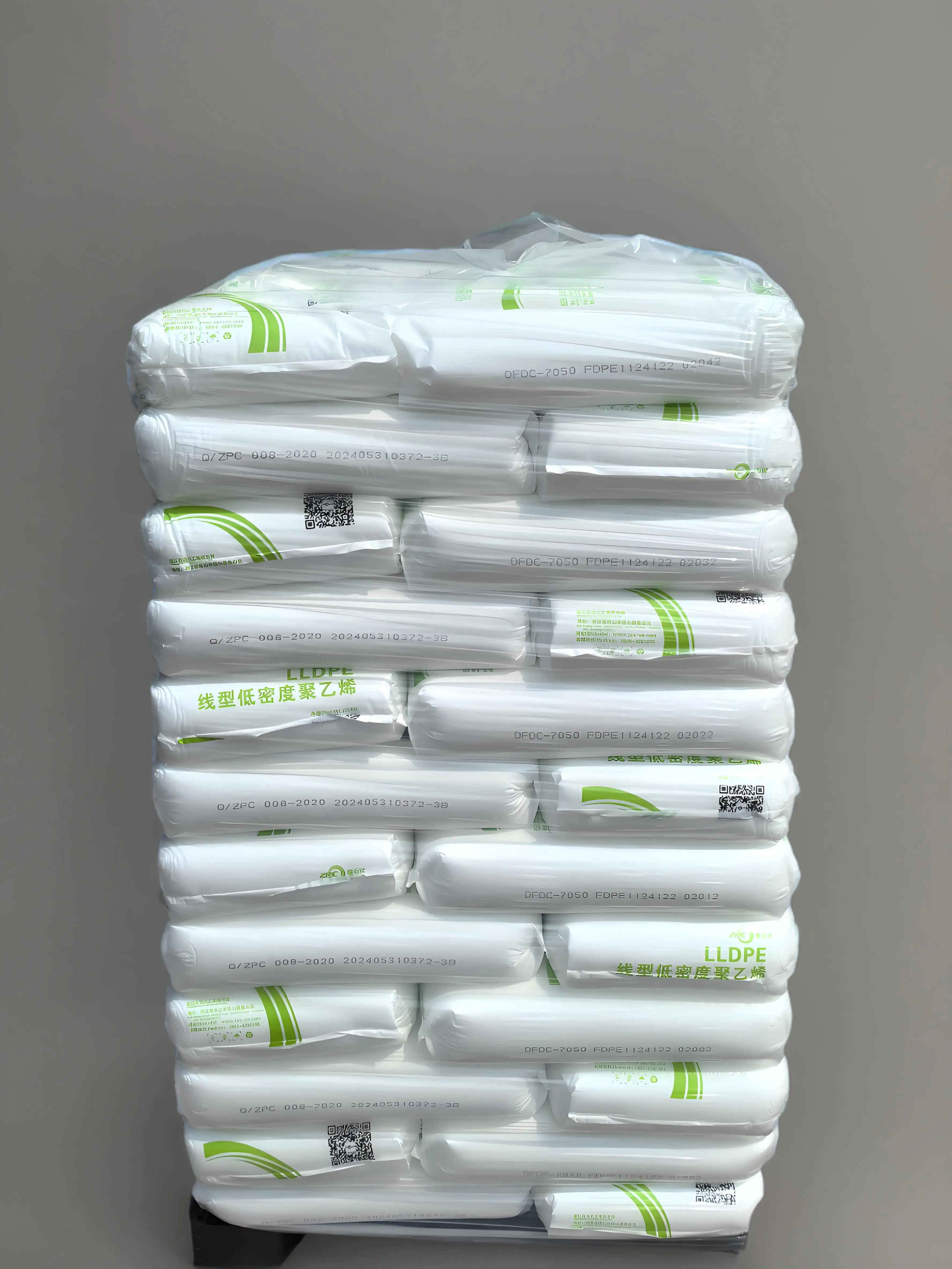 Pallet Gusseted PE Stretch Hood Film Protective Clear Resilience Pallet Packaging Soft Blow Molding Cold Shrink Hood Film