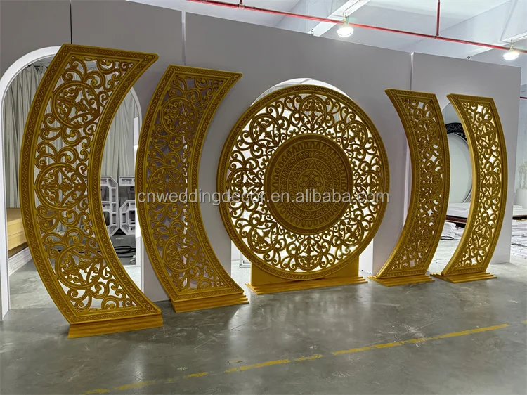 SMOOTH High Quality Popular Indian Style Gold Acrylic Photograph Carved Frame Backdrop For Party Event Wedding Decoration