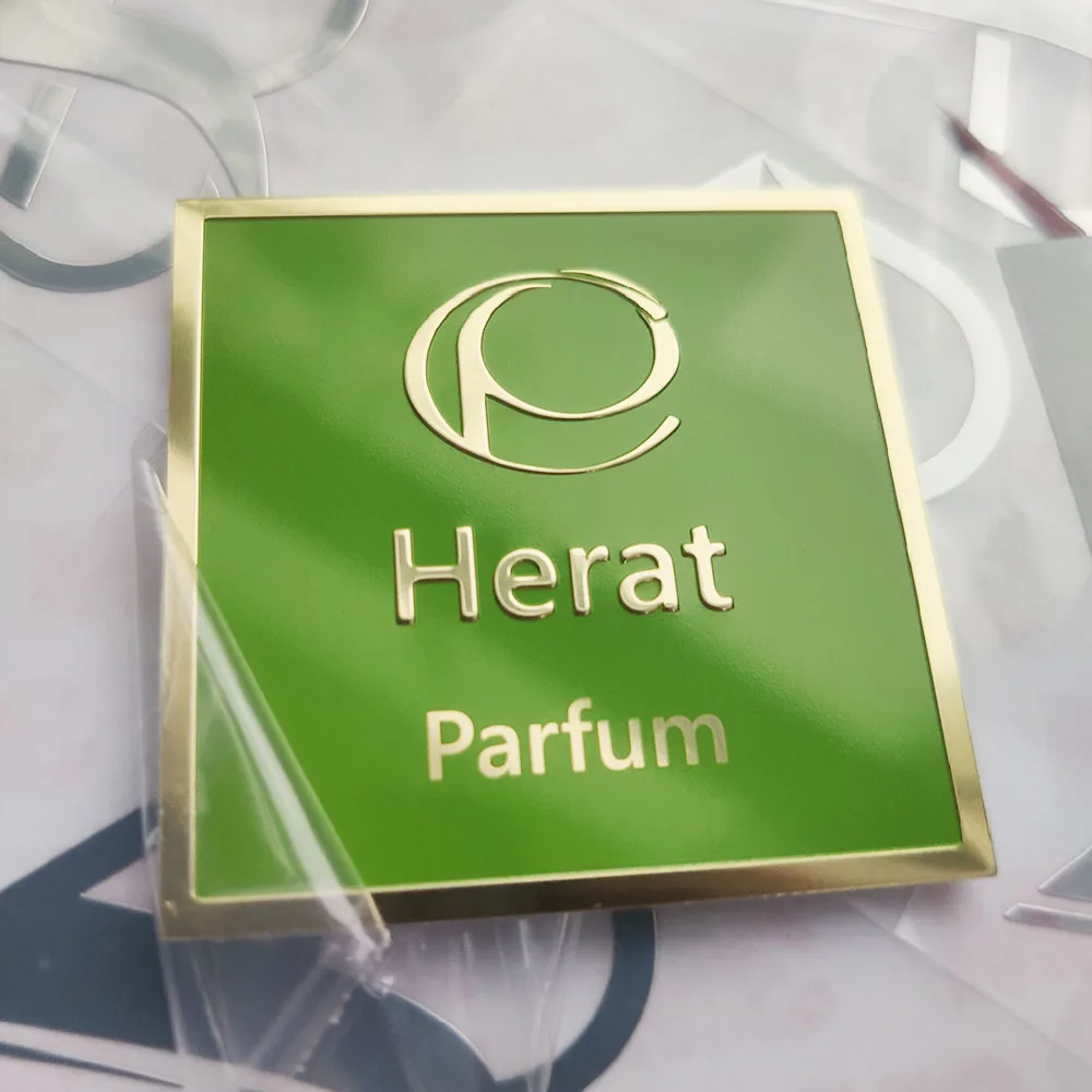 private labelgold metal clear Transparent label bike head badgemetal nameplate aluminum