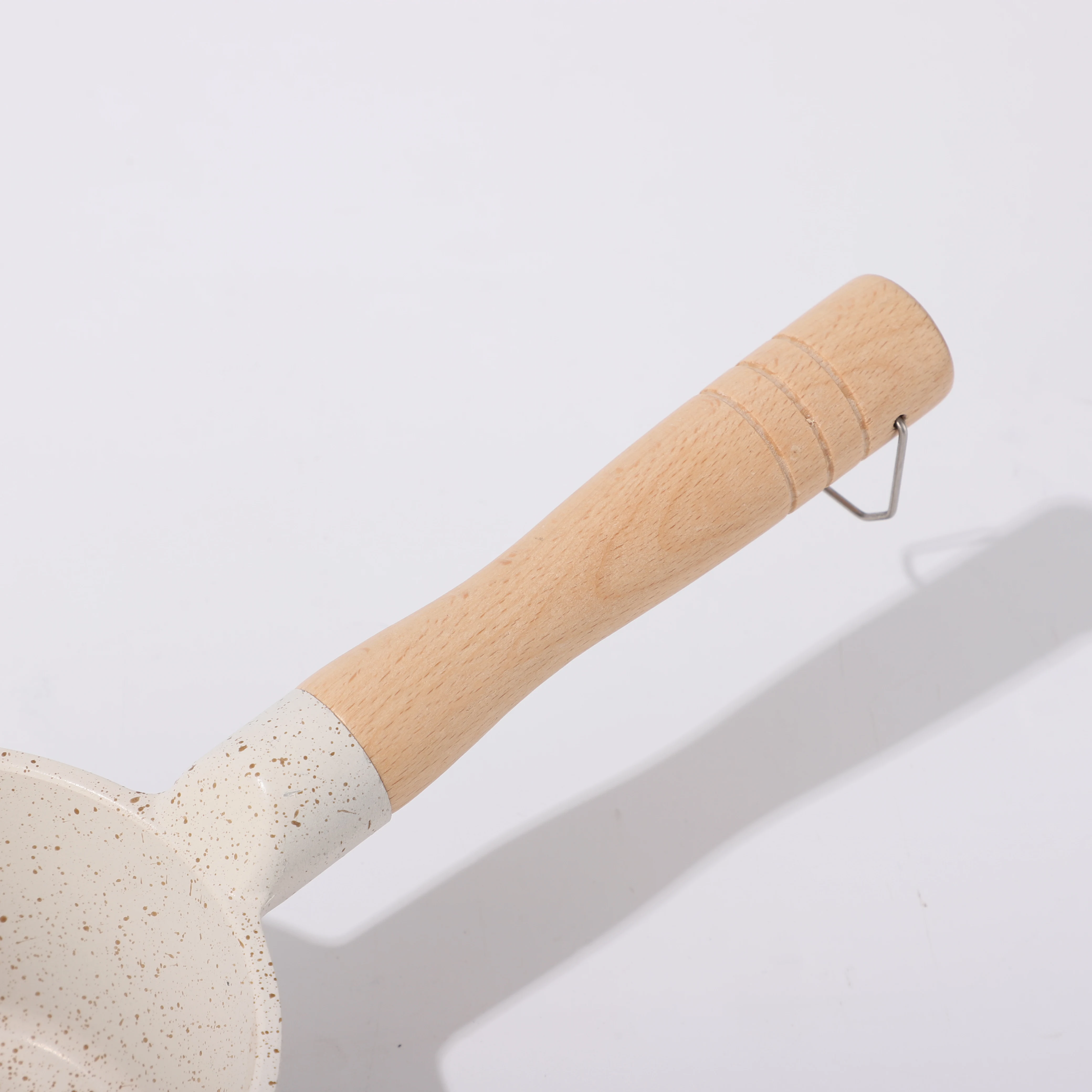 Manufactory Direct Boil Soup Heat Utensil Electromagnetic Induction White Small Milk Pot