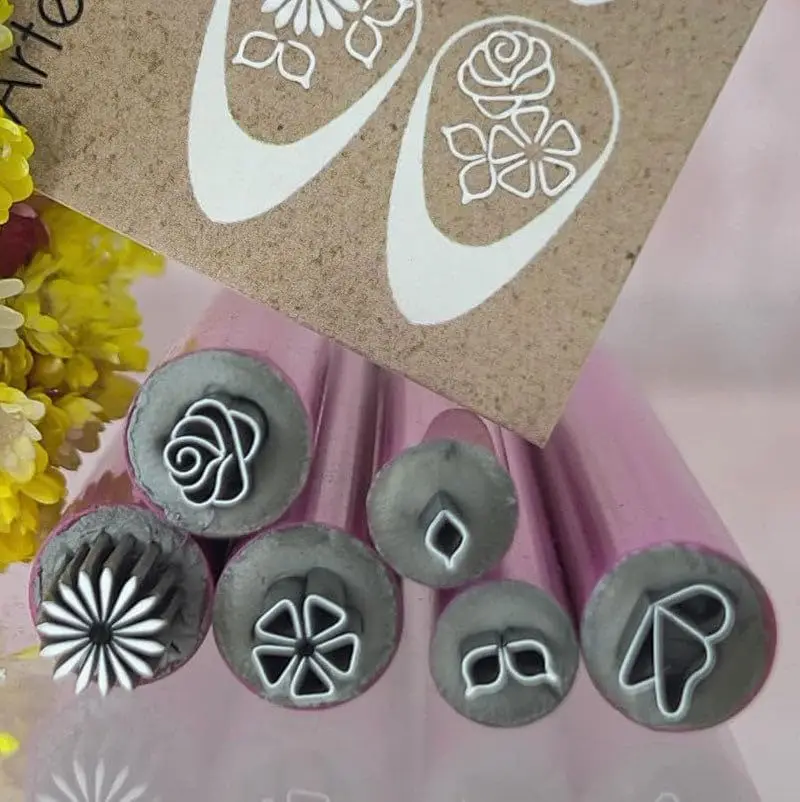 2024 New Arrival 6 Pcs in 1 Set Nail Art Stamp Pen Nail Graffiti Nail Art Dotting Tools