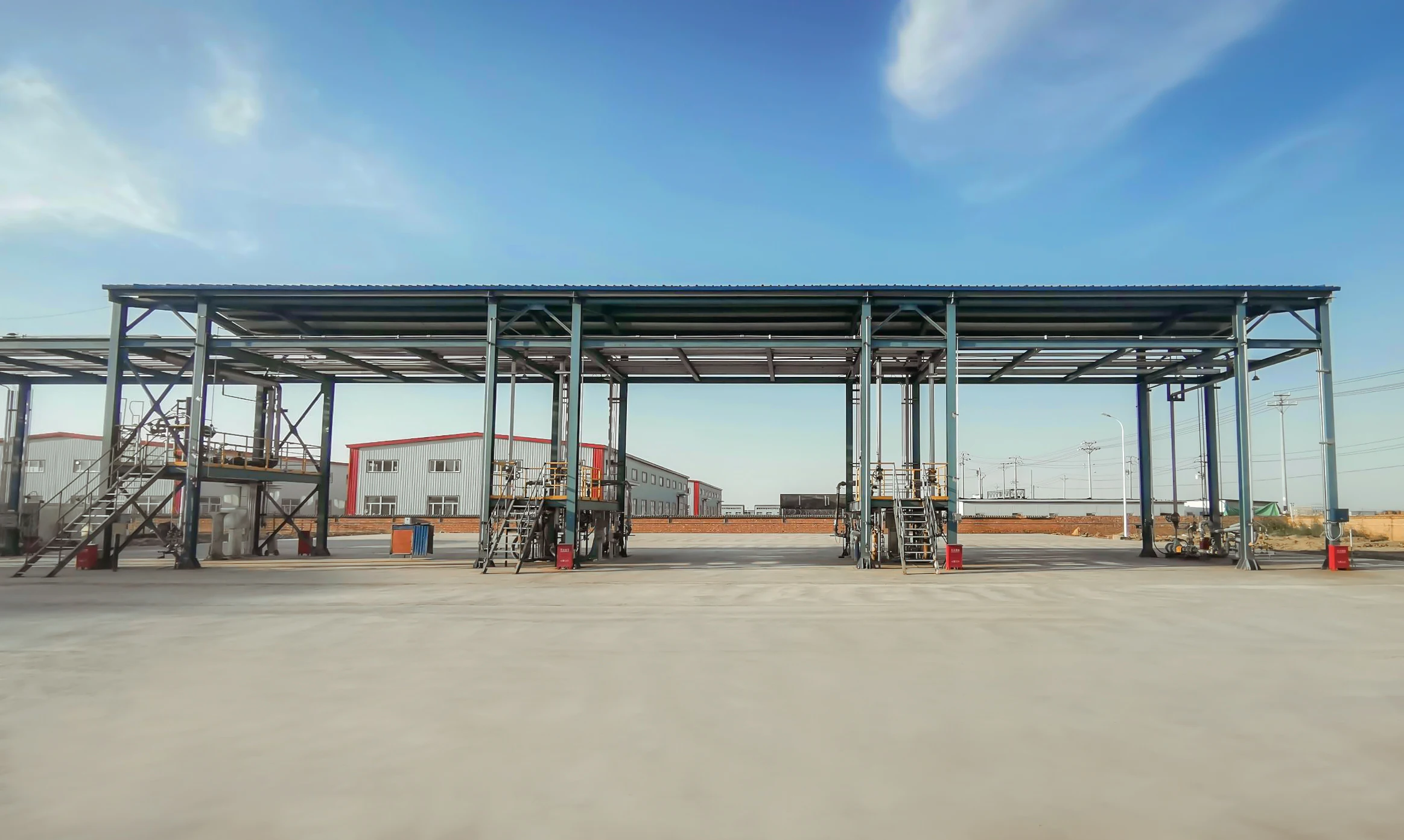 Барьерная система с автоматической количественной загрузкой, скользящая установка для сжатого газа, рафинированного масла, тяжелого масла