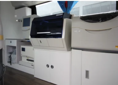 New 8-9 Meters Mobile Clinics Bus 6-Speed Manual Transmission 180kW Mobile Clinic Vehicle with Medical Equipment