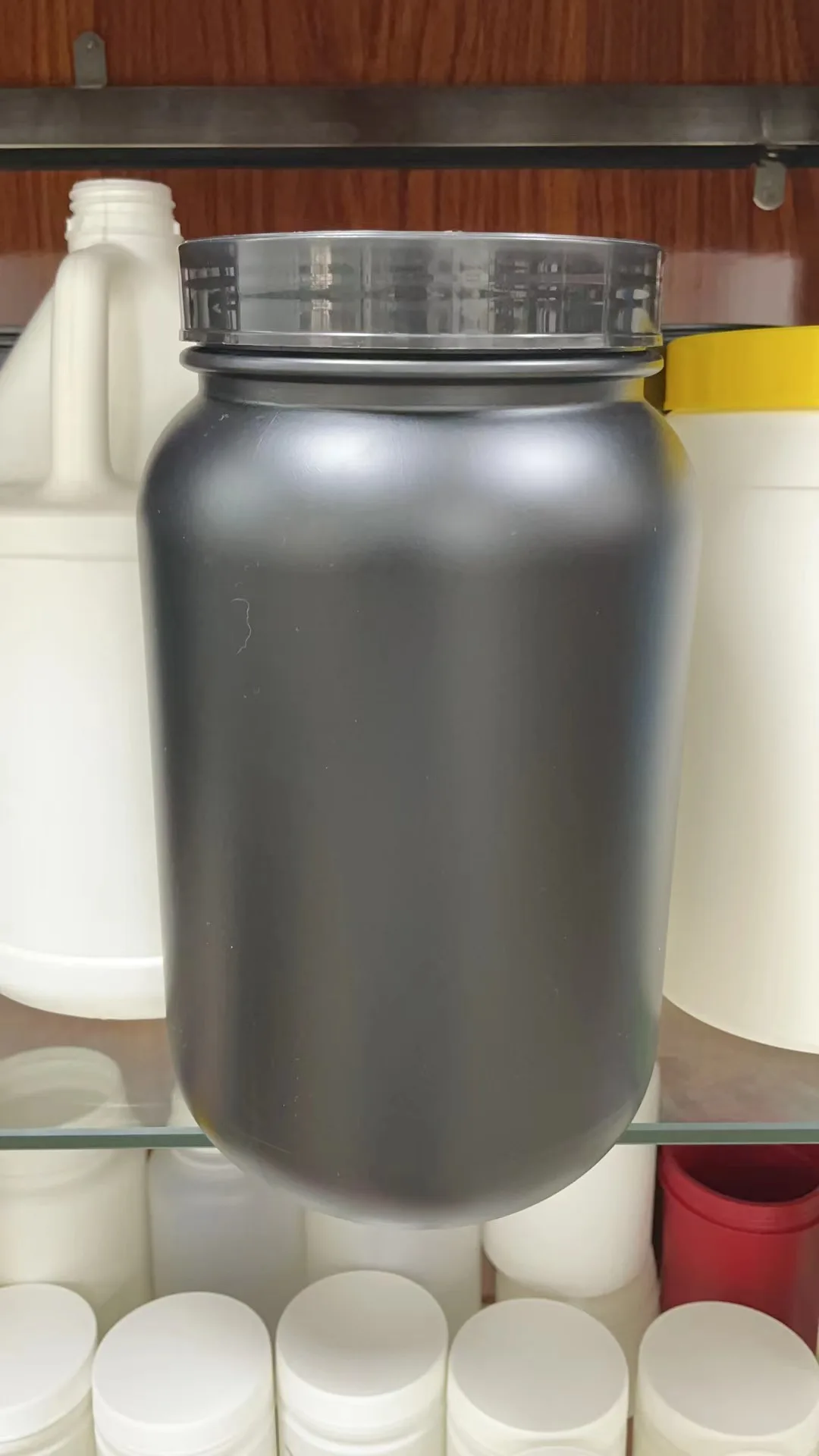 Weikang пустые винтовые крышки HDPE пластиковый контейнер для белкового порошка с черной и белой крышкой