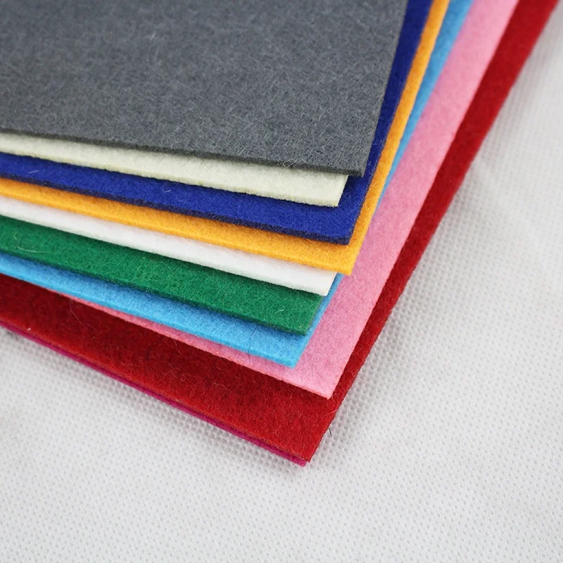 
3mm 5mm stiff polyester needle punched nonwoven polyester felt fabric sheets 