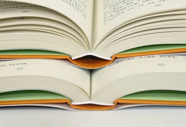 Книжная швейная машина простая операция оверлок блокнот