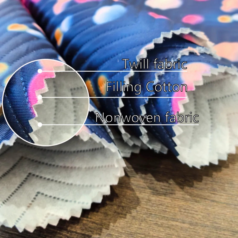 Factory Wholesale Waterproof Custom Print 100% Polyester Twill Fabric with Filling Cotton
