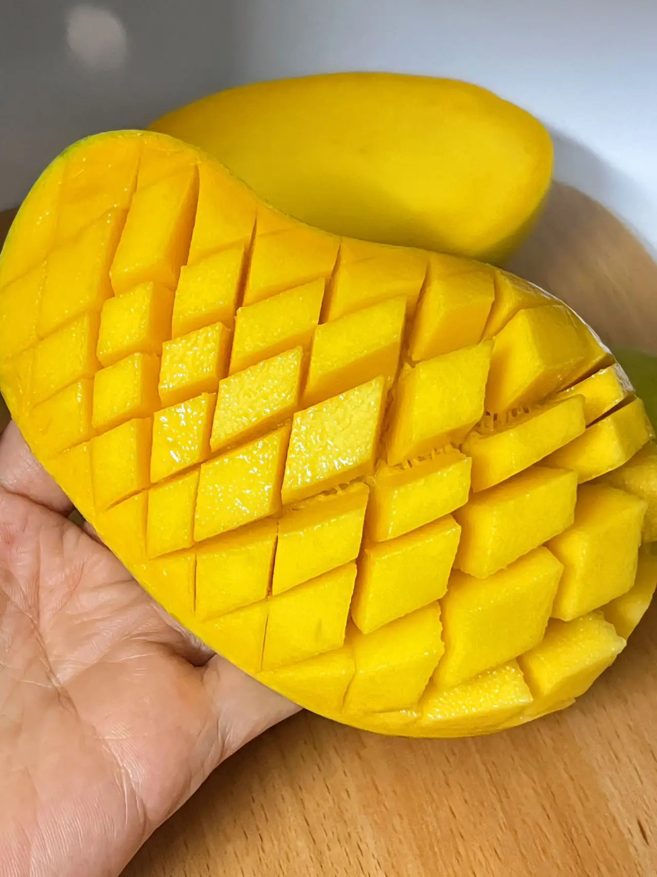 Chinese High Quality Wholesale Fresh Mango Fruit Ready for Export