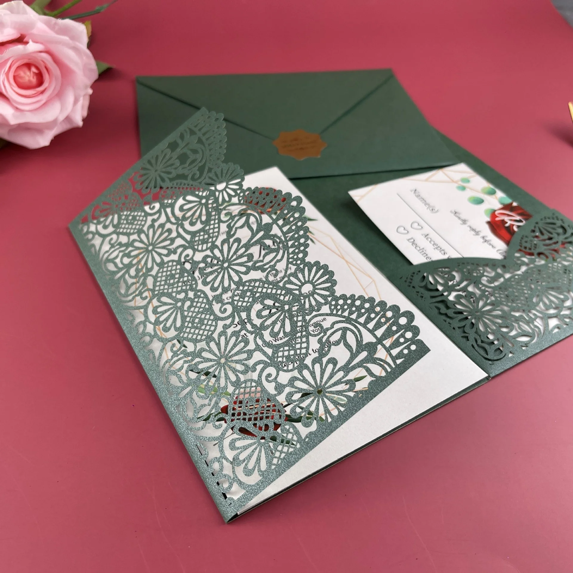 Wholesale Luxury Laser Cut Wedding Invitation Card Good Quality Mariage Hollow Flowers Wedding Cards Customized Wedding Card Inv