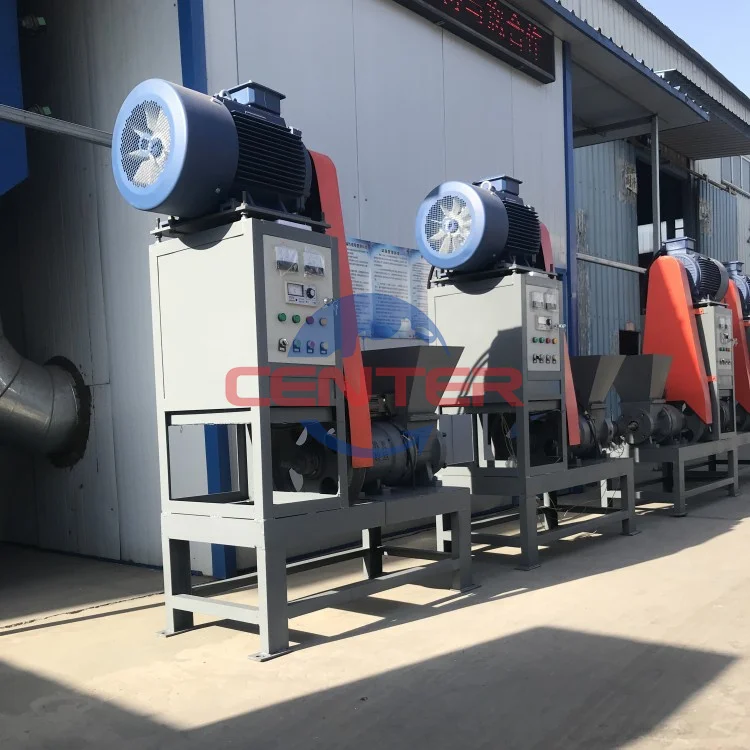 China Big Factory Good Price Type 70  Wood Charcoal Making Machine Wood Sawdust Briquette Machine