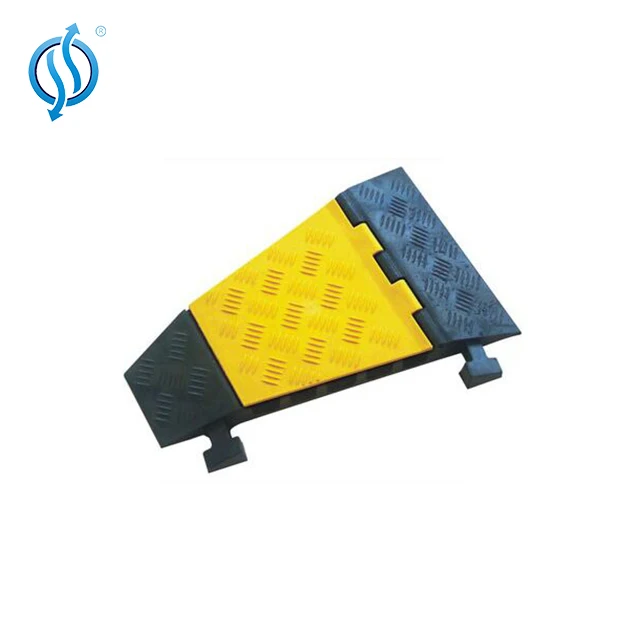 Black Orange Red 1 2 3 4 5 Channel 900mm*500mm*50mm Rubber PVC  Cable Protector Humps