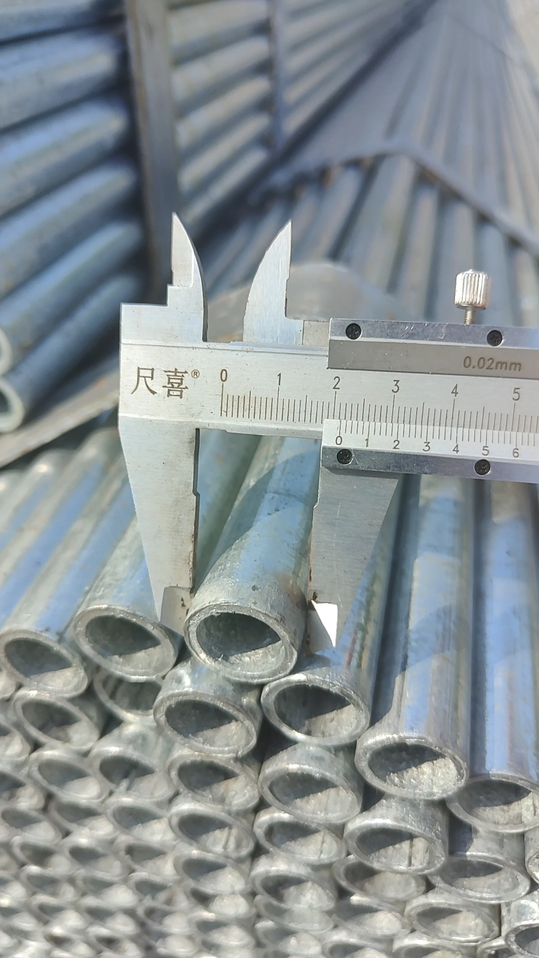 carbon seamless stainless steel pipe supplier price 316l stainless steel seamless pipe galvanized alloy steel seamless pipe tube