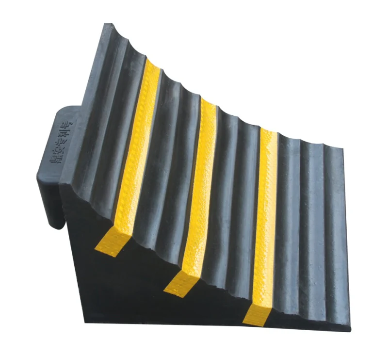 Heavy Duty Black Yellow Car Parking Safety Rubber Wheel Chock