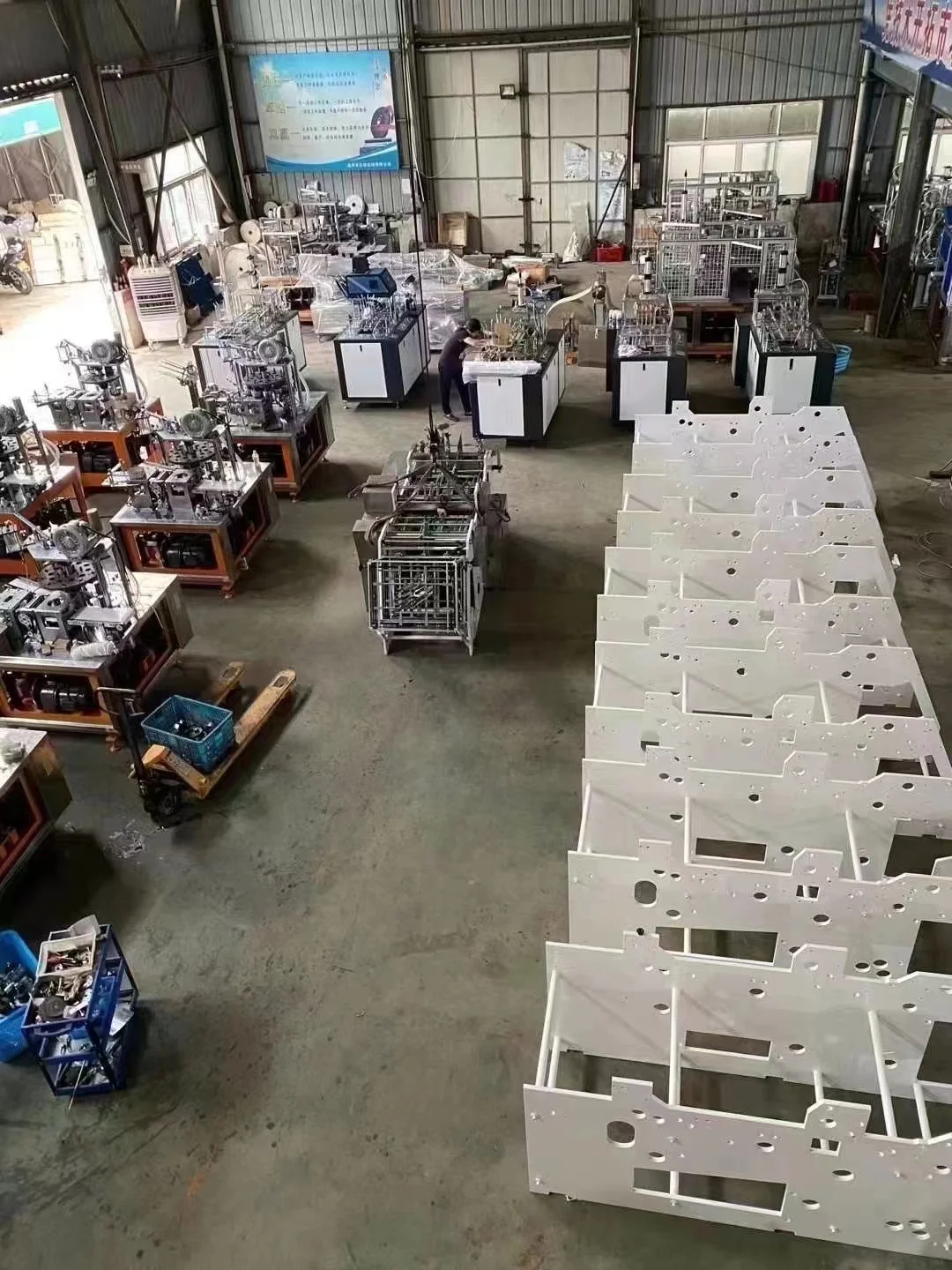 Автоматическая машина коробки по монтажу с резиновыми полосками продается LJZHJ-800