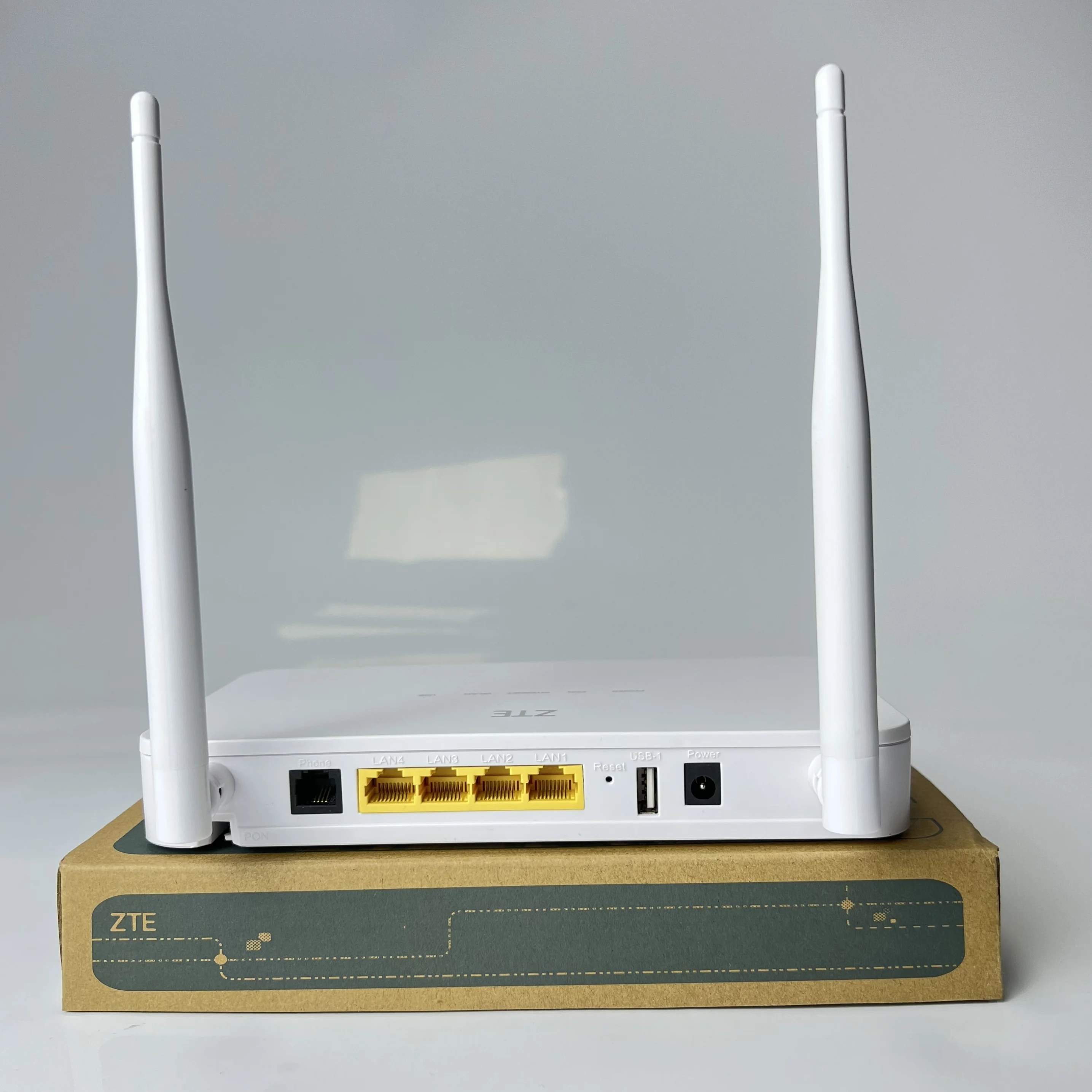 Высококачественный F670L Fttx 2 4G + 5G Wifi оригинальный Gpon Onu 4Ge 1 горшок