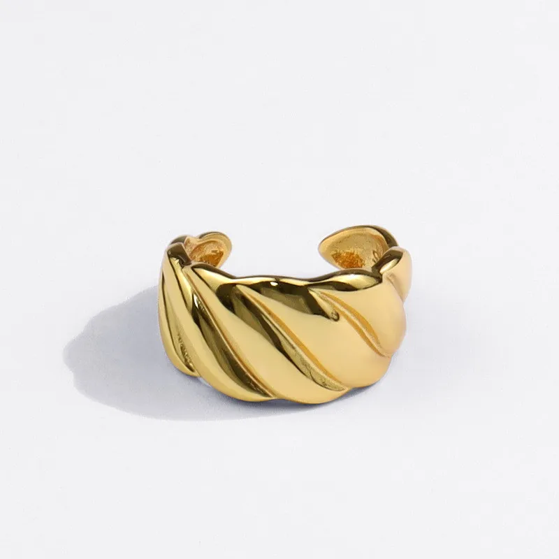 
New Korean Fashion Textured Twisted Gold Silver Jewelry Rings For Women 