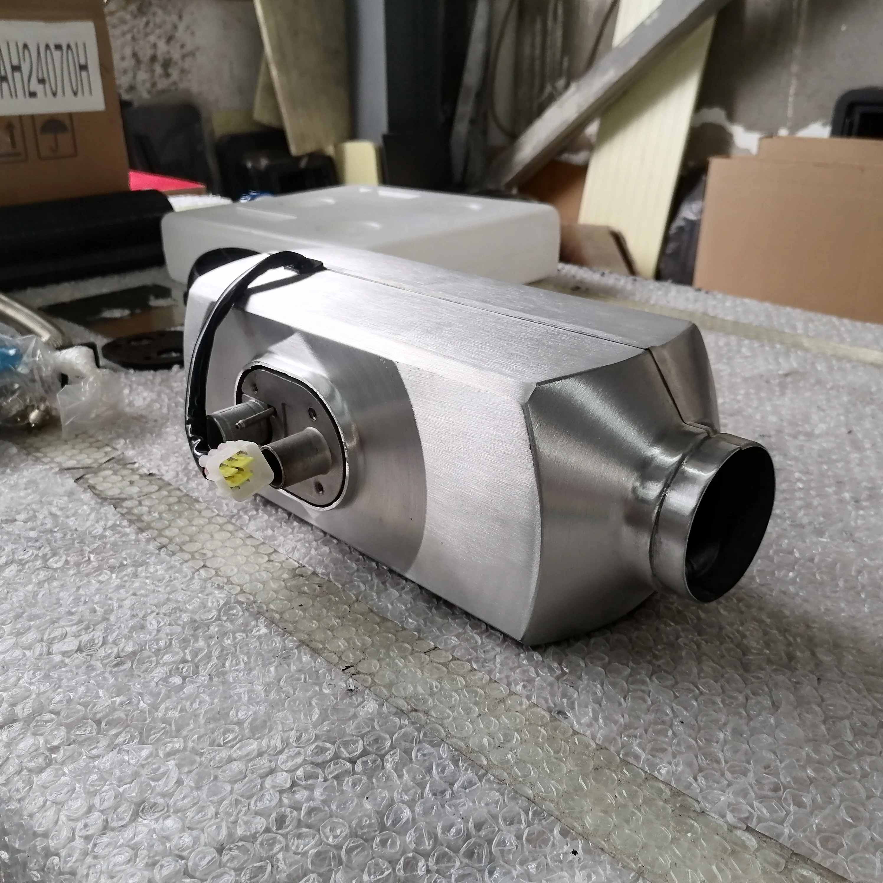 Hot sale Aluminum Energy Saving Caravan Fuel Heater RV Truck Boat 12V/24/ 220V Parking Fuel Air Heater