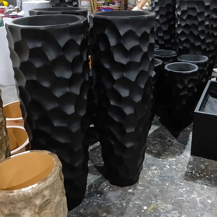 Decorative Matt Black Outdoor Large Decorative Flower Planter Fiberglass Planter Pot