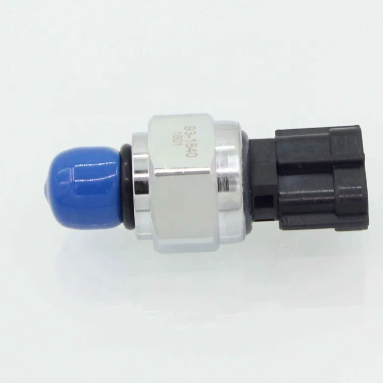 HUIDA SAA6D107E-1 Engine Parts Common Rail Sensor 6754-72-1211 PC200-8 PC240-8