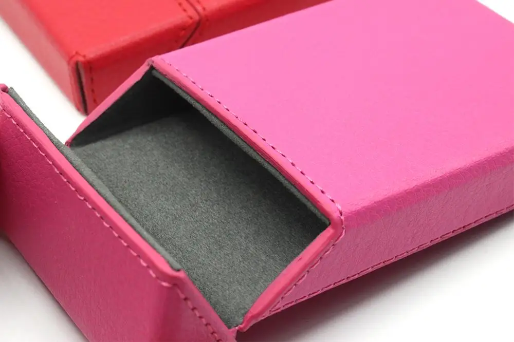 2020 Wholesale High Quality New Fashion Style Waterproof PU Touch Slim Cigarette Case Cover