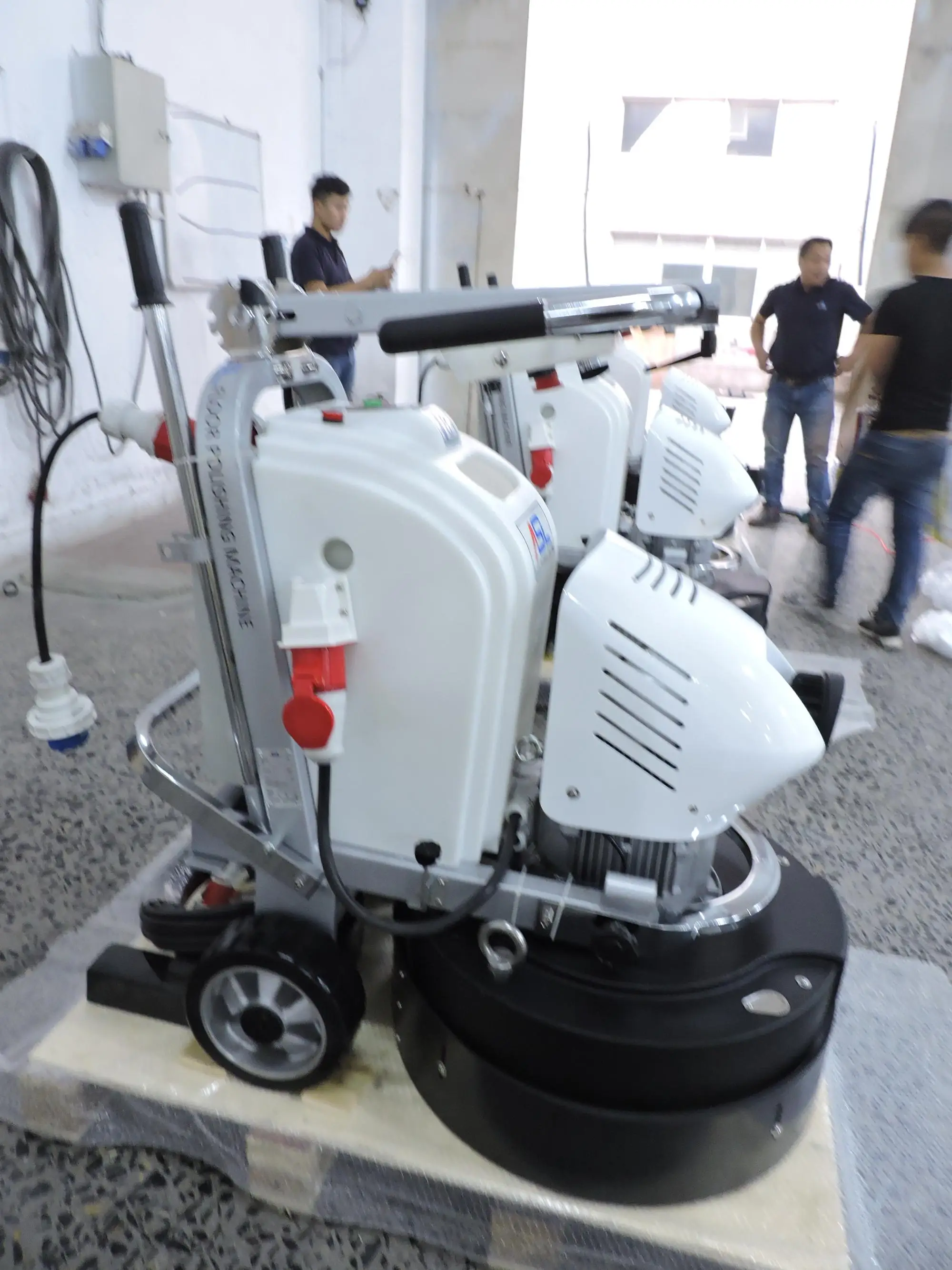 ASL650-T8 650mm Gear Driving Planetory Disc Floor Grinder with Nozzle and LED manufacture
