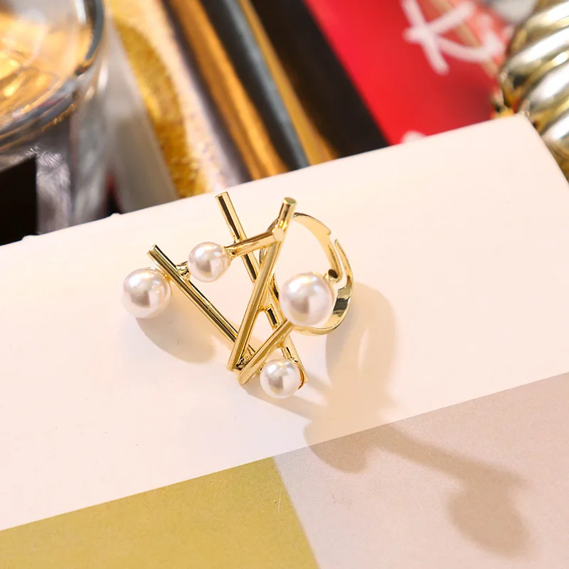 
creative exaggerated personality metal inlaid pearl open ring bracelet bangle cuff bar pearl hand bangle jewelry for female 