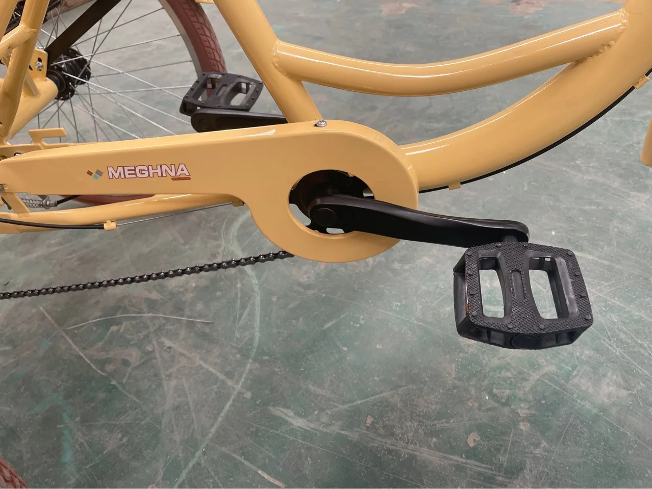 Human pedal adult cargo bike Pedicab OEM elderly leisure rickshaw tricycles bike 3 wheel tribike with rear basket