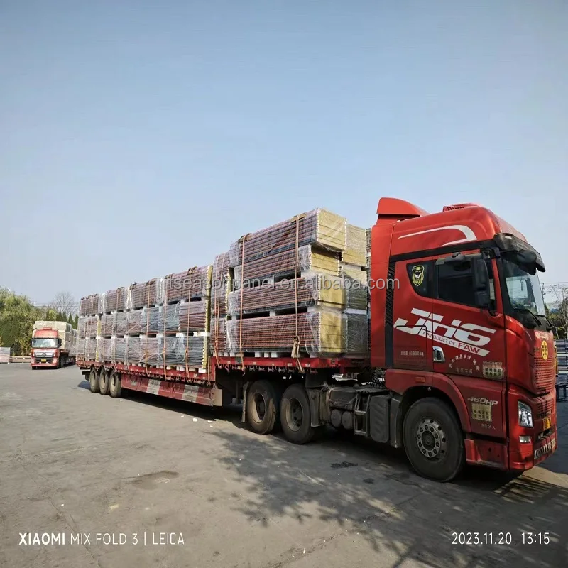 Building Materials Lightweight Thermal Insulation Roof Corrugated Board Design PU polyurethane sandwich Panel