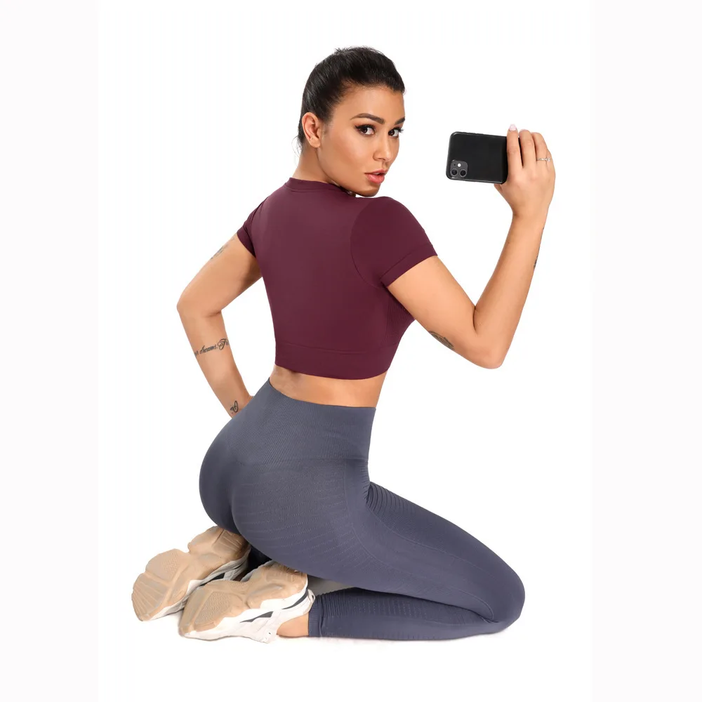 Wholesale New Type China Supplies 2022 Custom Logo Sport  Yoga clothes For Sports fitness