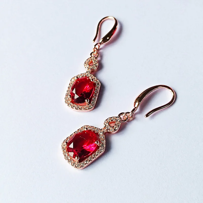 
2021 Vintage Fashion Rose Gold Plated Micro Pave Oval Cubic Zirconia Drop Earrings Red Diamond Hook luxury earrings For Lady 