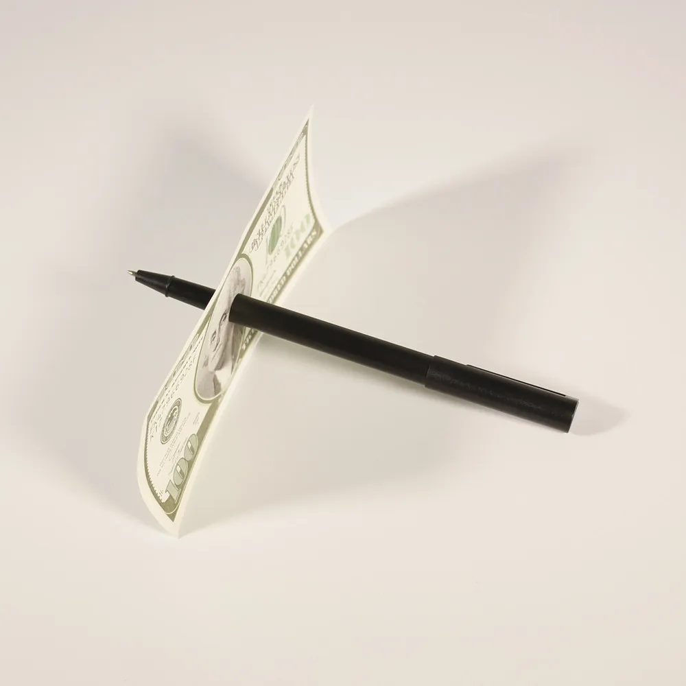 Professionals Magic Black Plastic Pen Through Dollar Bill Magic tricks for Sale