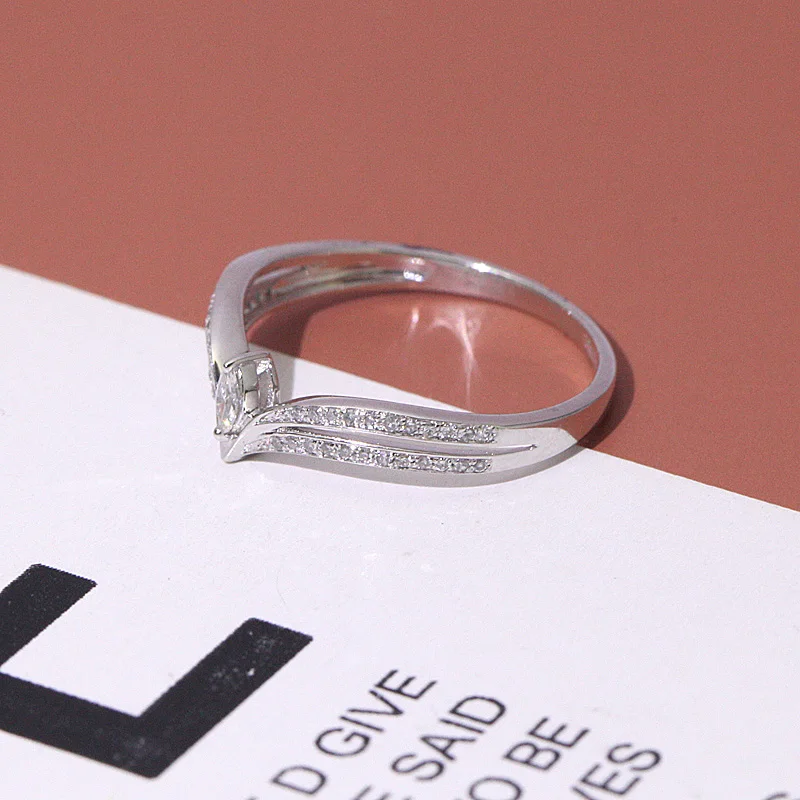 High quality diamond engagement crown ring white gold for women fine jewelry