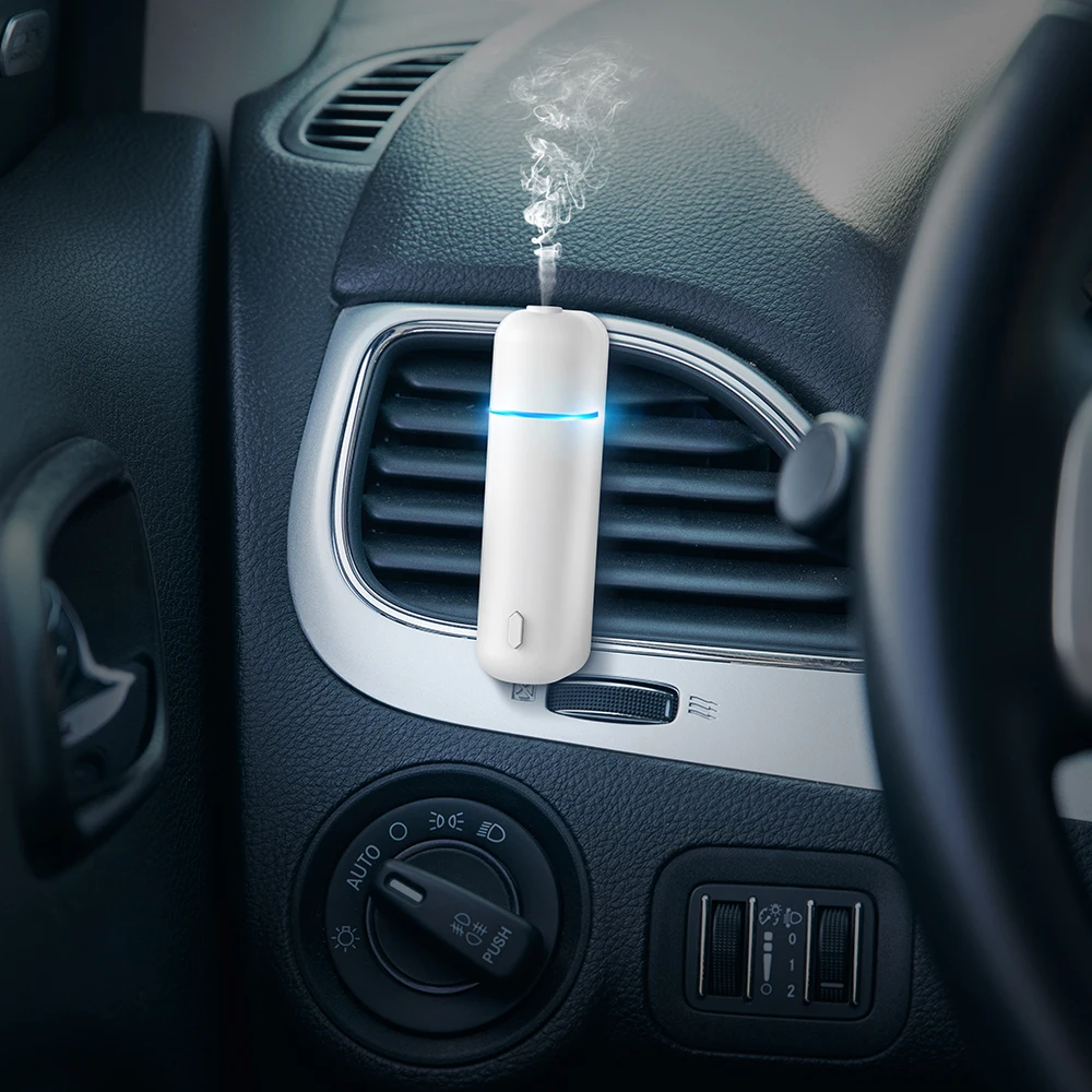 SCENTA Wholesale Electric Rechargeable Ultrasonic Car Aroma Diffuser,Luxury Mini USB Waterless Car Diffuser Vent Clip