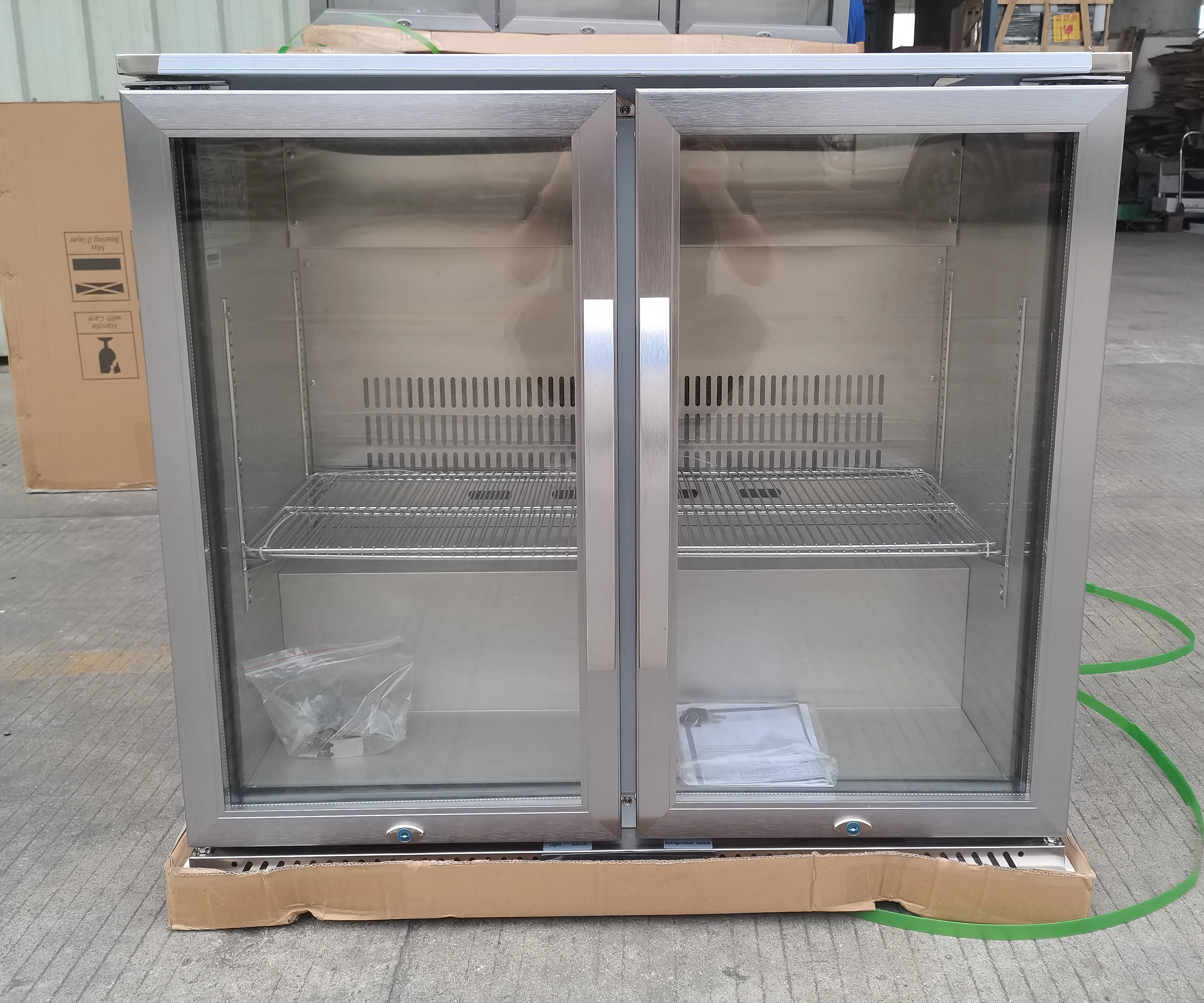 Glass door small Wine Display Cabinet wine cooler